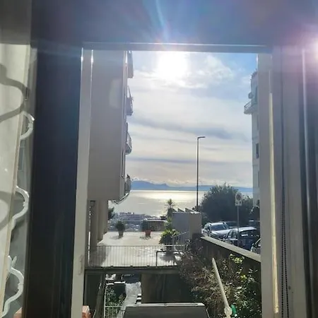 A Casa Di Ida-appartamento Vista Mare * Naples